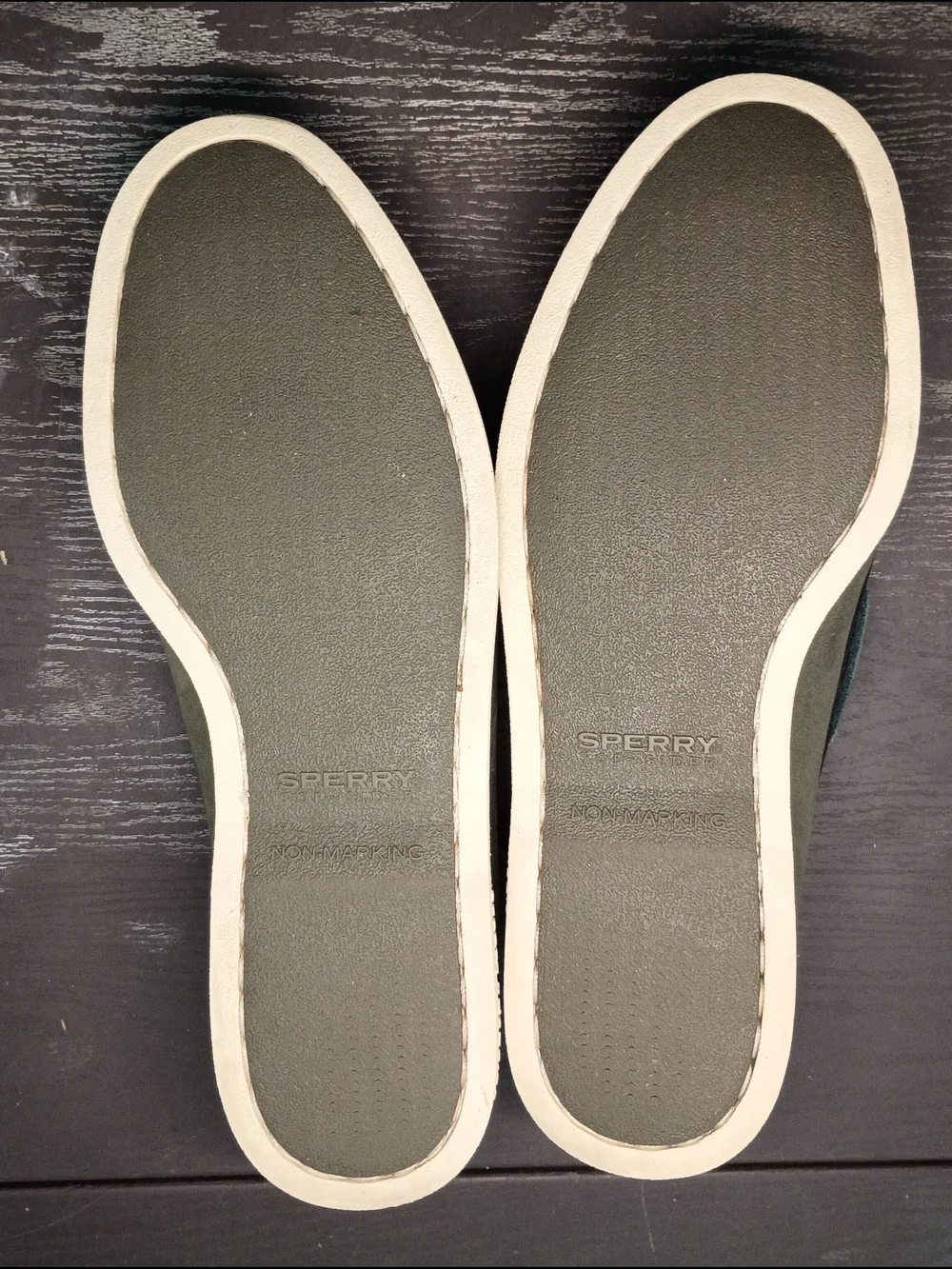Sperry GOLD CUP Men's 9.5M Olive Green Suede Boat Shoes with Black Texture. NEW!